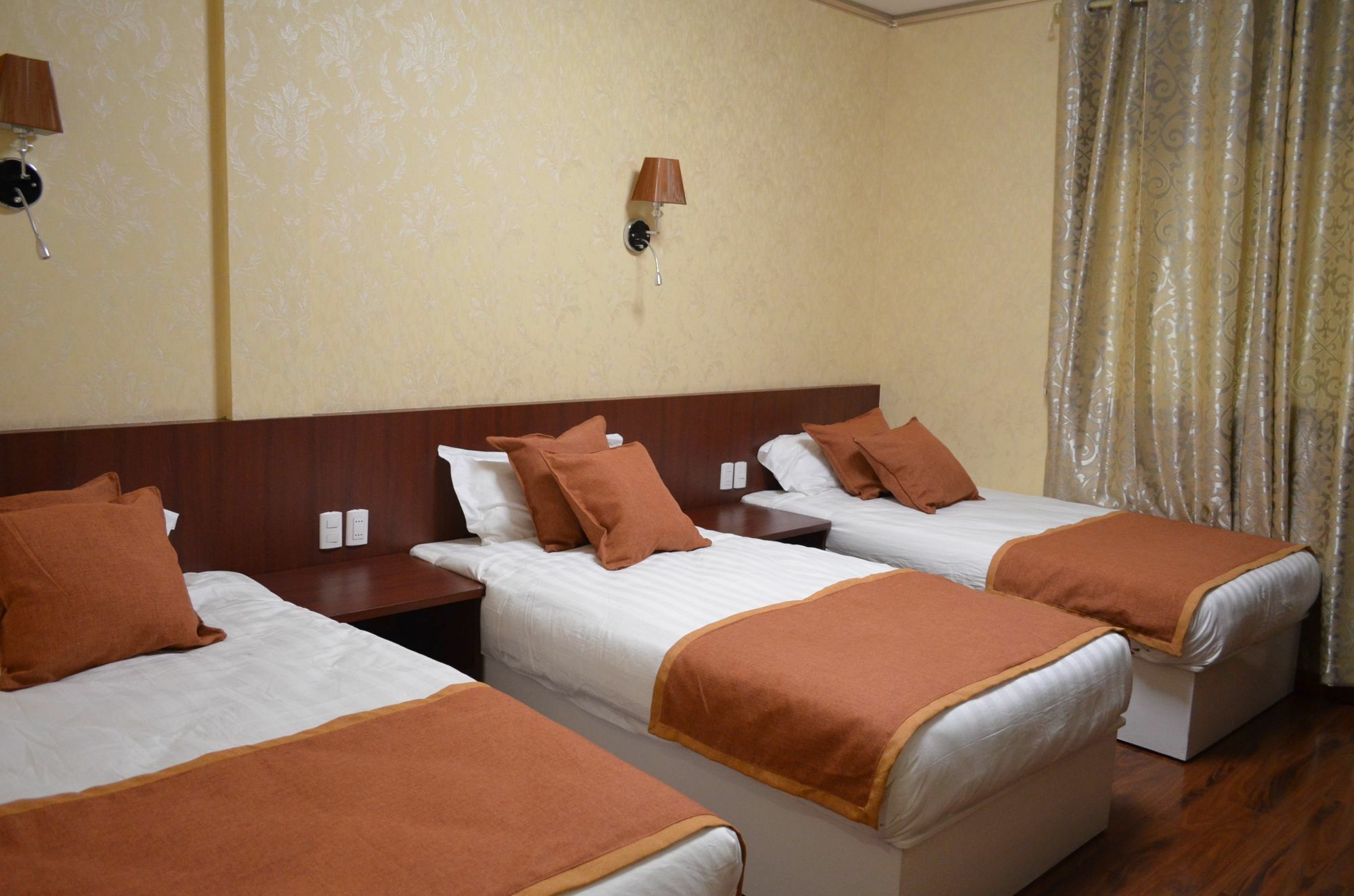 Hotel 198 ซานติอาโก ภายนอก รูปภาพ